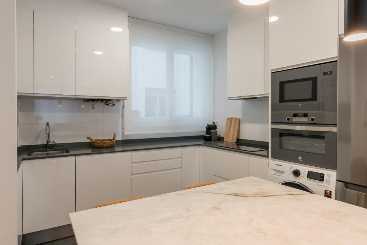 Tiboli Apartment By People Rentals Bilbao Eksteriør billede