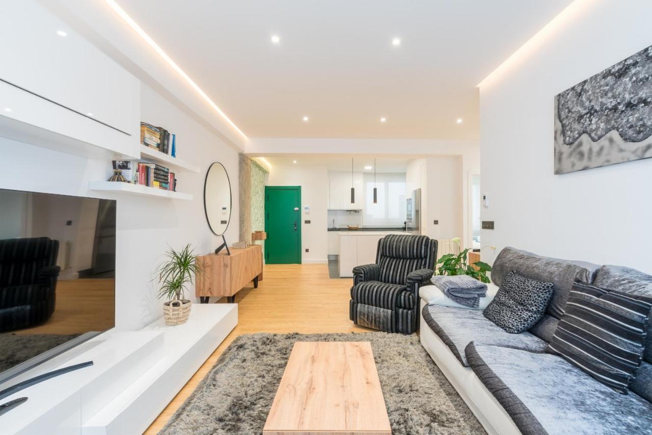 Tiboli Apartment By People Rentals Bilbao Eksteriør billede